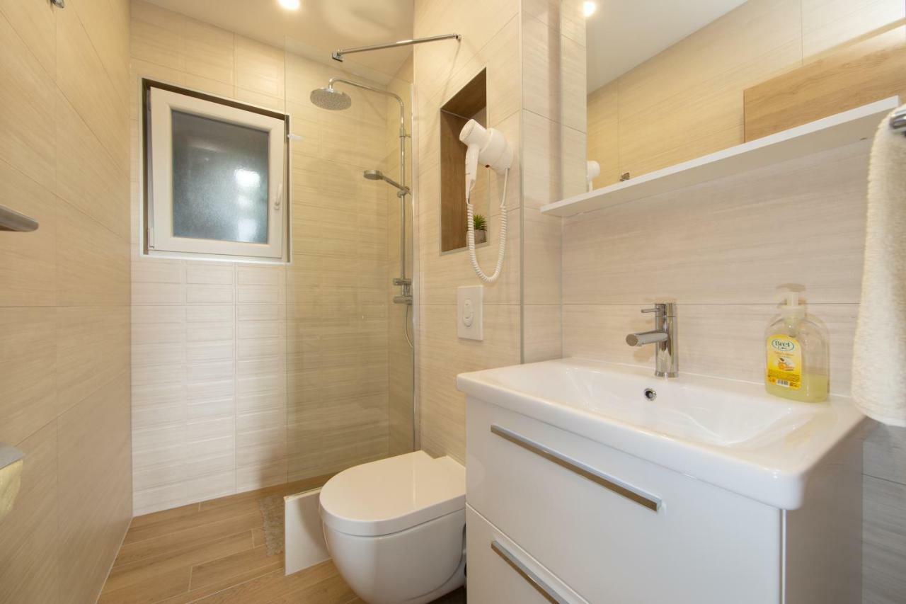 Apartment Ante Brela Luaran gambar