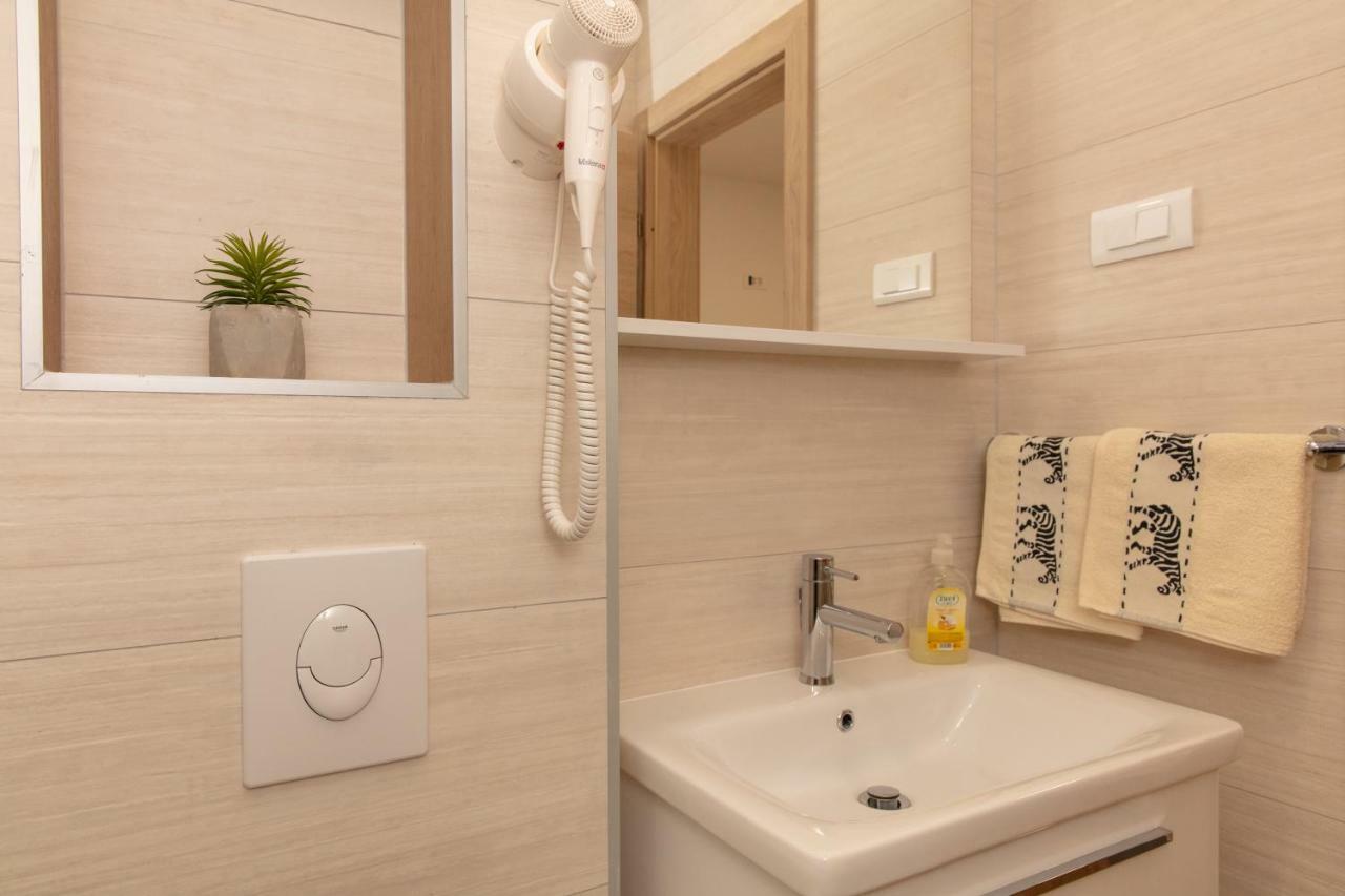 Apartment Ante Brela Luaran gambar